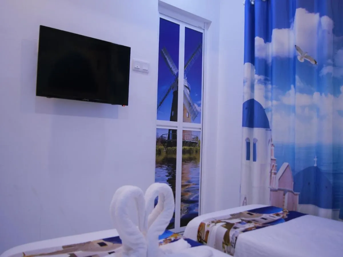 Santorini Hotel Melaka 2*, Malacca