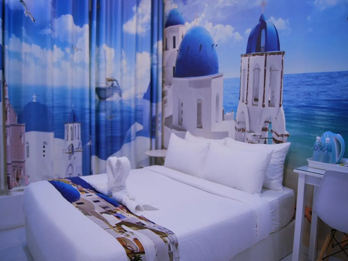 Santorini Hotel Melaka 2*, Malacca